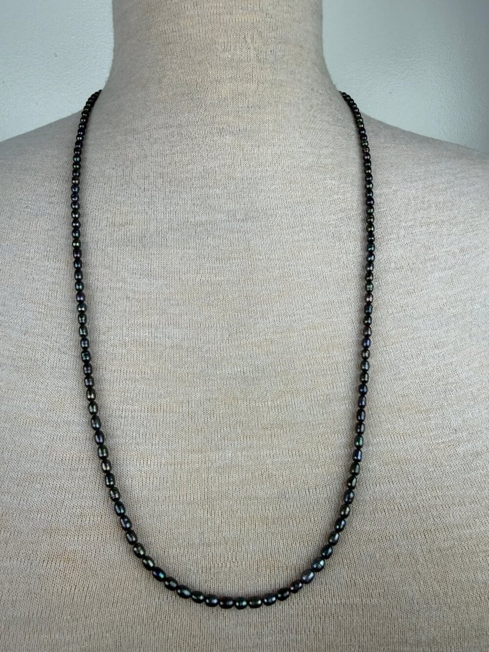 Gray Peacock Baroque Pearls Beaded Necklace 31.5"